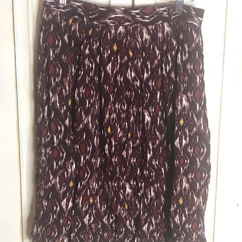 Patterned skirt